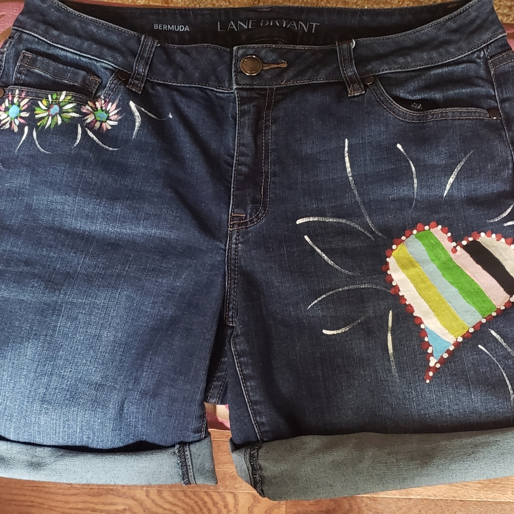 Handpainted sz 14 Lane Bryant denim shorts
